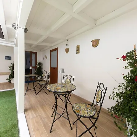 Apartment I Re Di Sicilia 2
