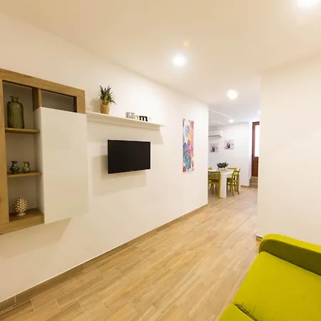 I Re Di Sicilia 2 Apartment *
